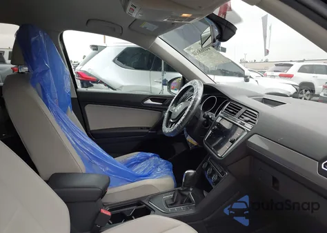 2020 Volkswagen Tiguan 2.0T Se/2.0T Se R-Line Black/2.0T Sel from USA, damaged, VIN 3VV3B7AX0LM039914